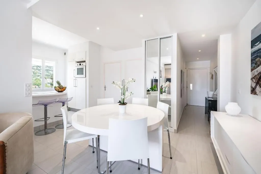 Superbe Appartement Vue Mer Gallia Cannes 0*,