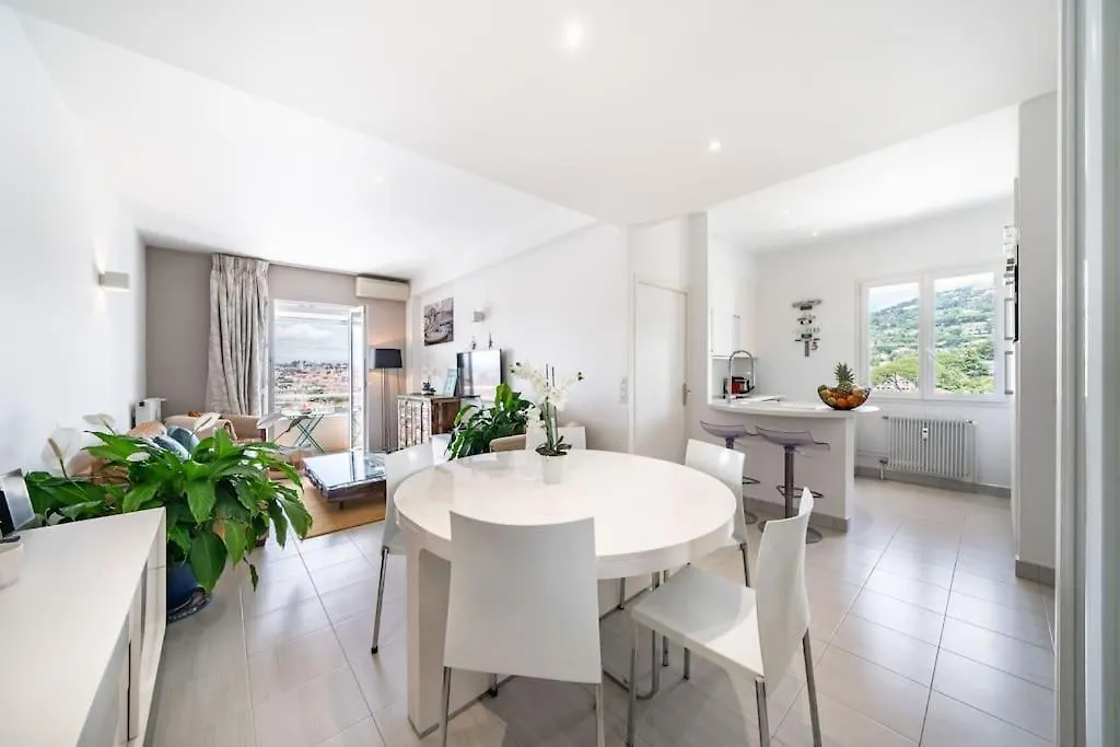 Superbe Appartement Vue Mer Gallia Cannes